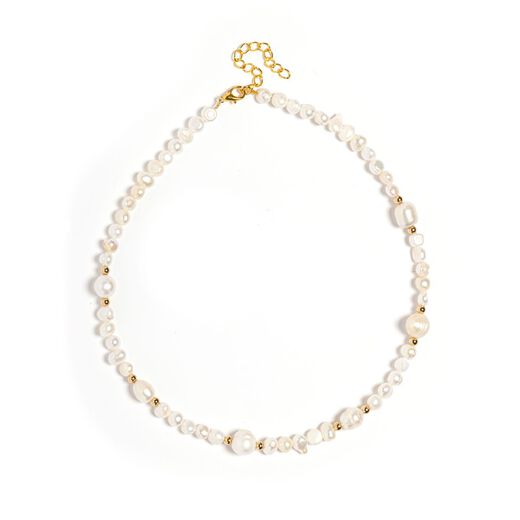 Pearl and gold beads necklace